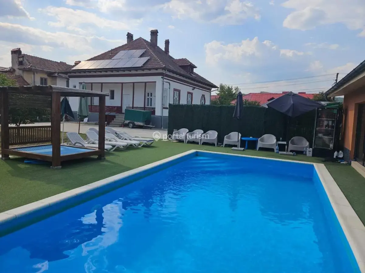 Conac Tigveni