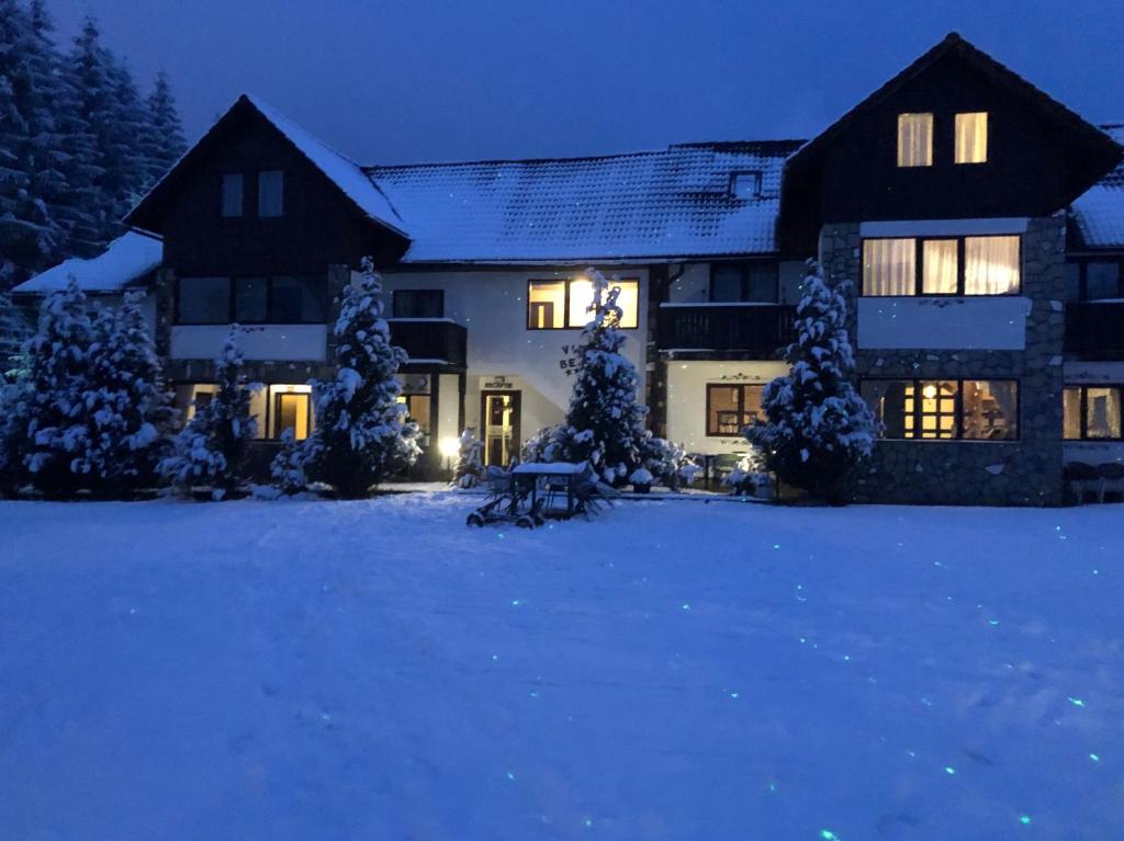 Pensiunea Garden Retreat