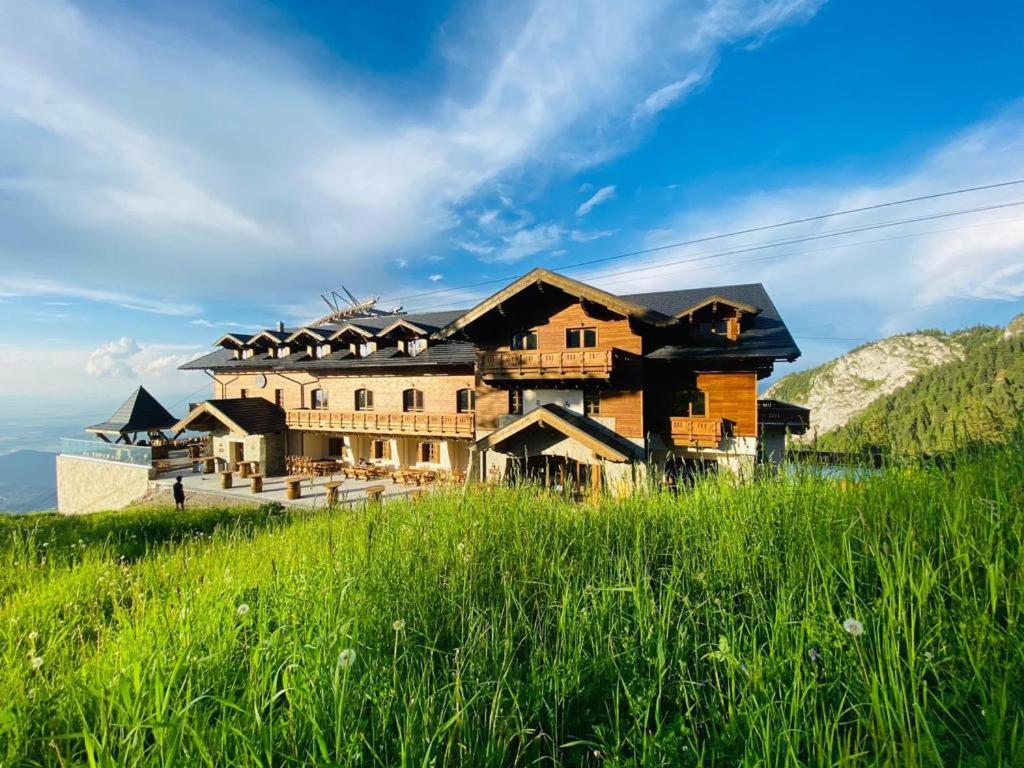 Hotel Yager Chalet Poiana Brasov Hotel Yager Chalet Poiana Brasov