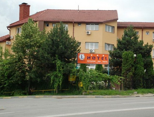 Liliacul Hotel