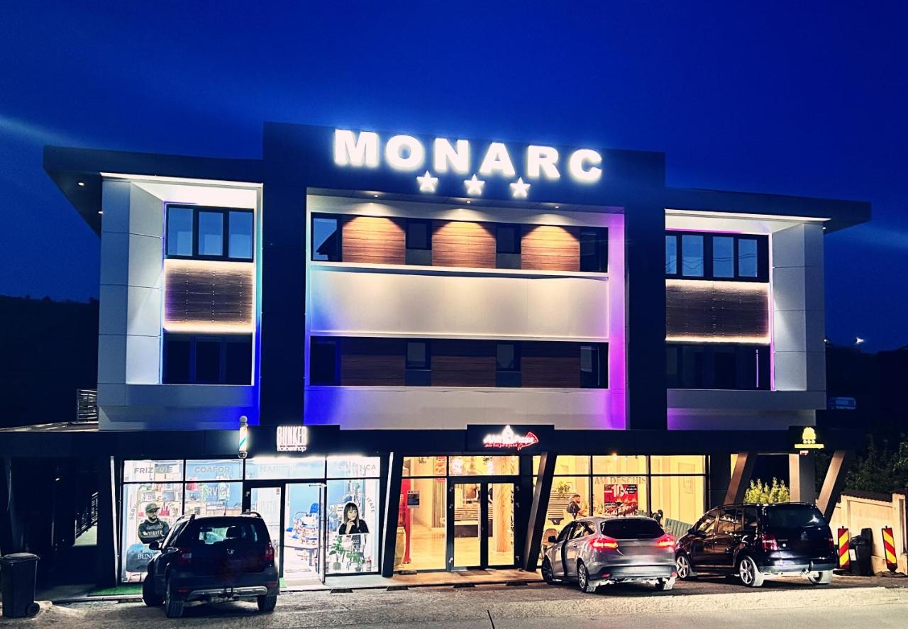 Monarc Boutique Aparthotel Self Checkin